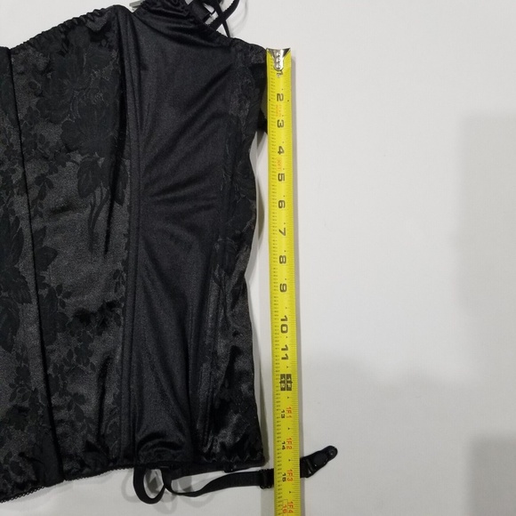 NWT Torrid Corset Thong Set Lingerie Lace Up Plus Size Black 42 - Picture 9 of 10